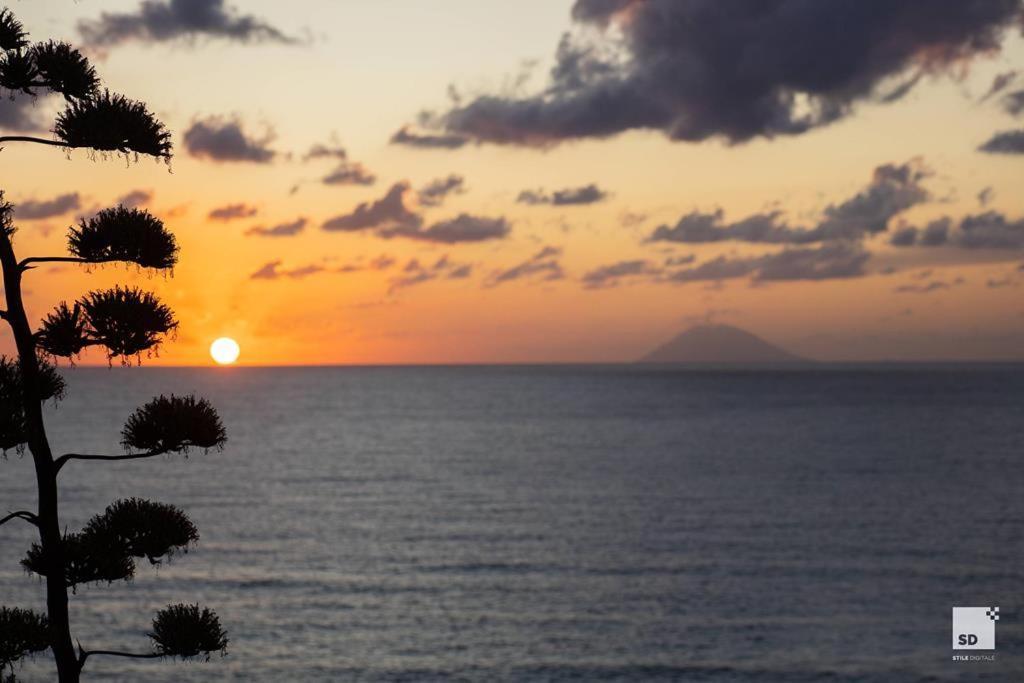 Tonicello Hotel Resort&SPA Capo Vaticano Esterno foto
