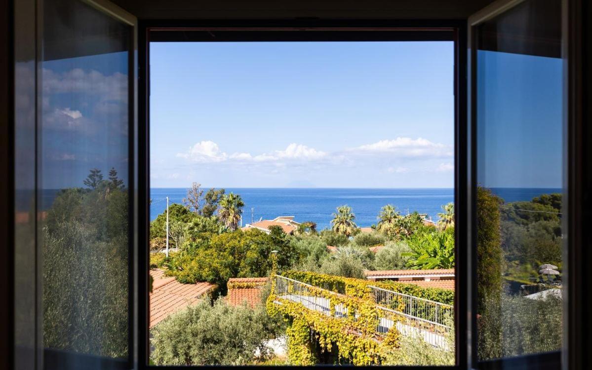 Tonicello Hotel Resort&SPA Capo Vaticano Esterno foto
