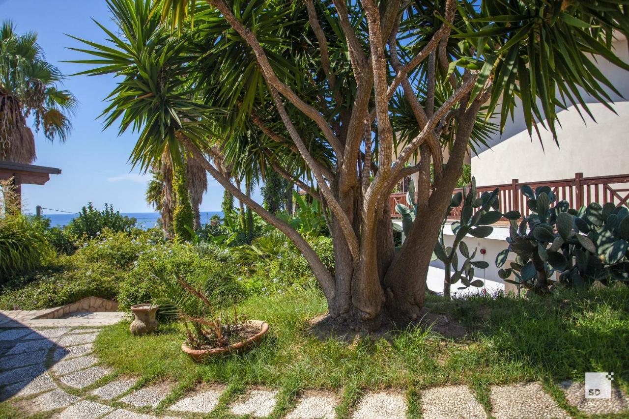 Tonicello Hotel Resort&SPA Capo Vaticano Esterno foto